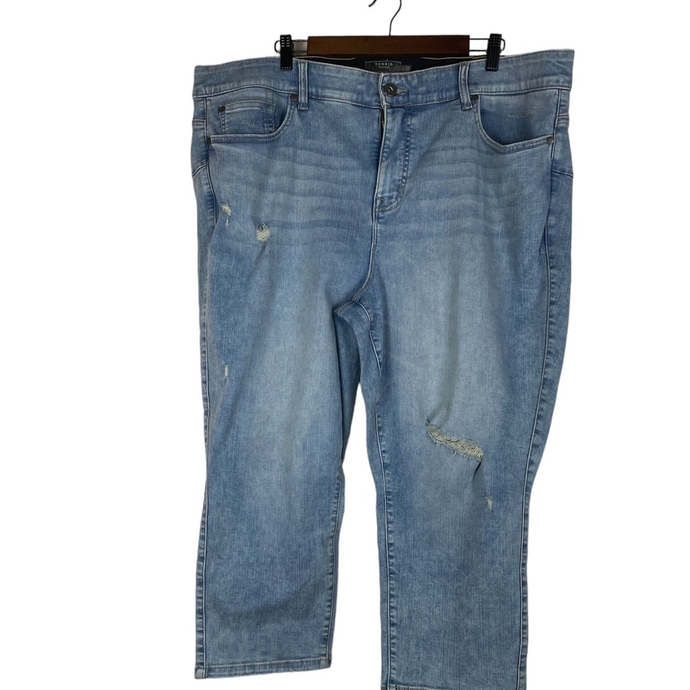 Torrid bombshell skinny cropped Jean SIZE 24